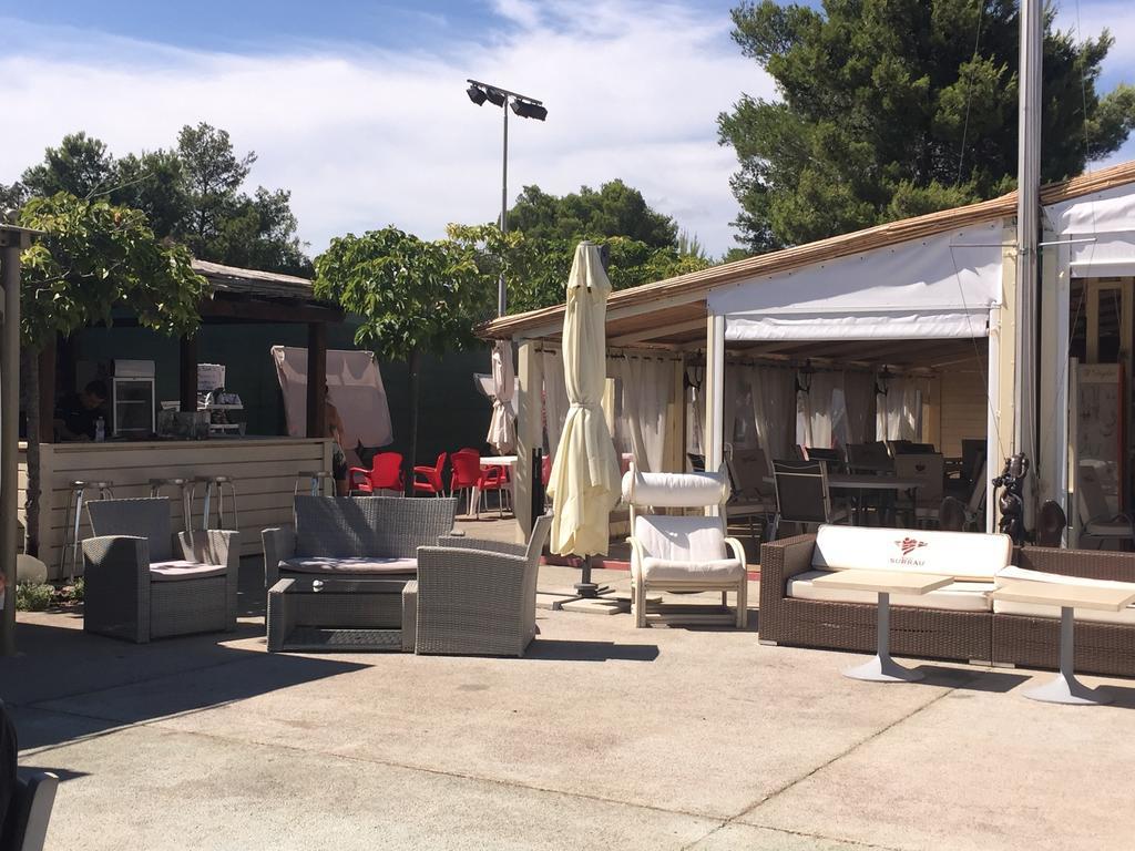 Smeralda Residenza Di Charme Portisco Cameră foto