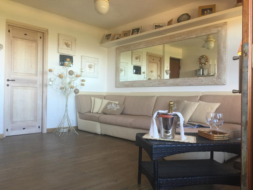 Smeralda Residenza Di Charme Portisco Cameră foto